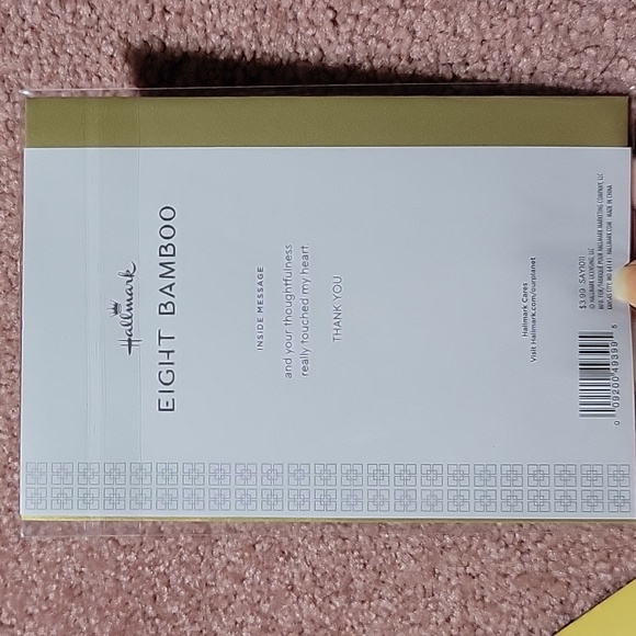 2 Hallmark Cards - Picture 5 of 5